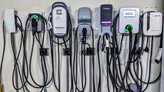 Hibriden elektromobil 05 Small